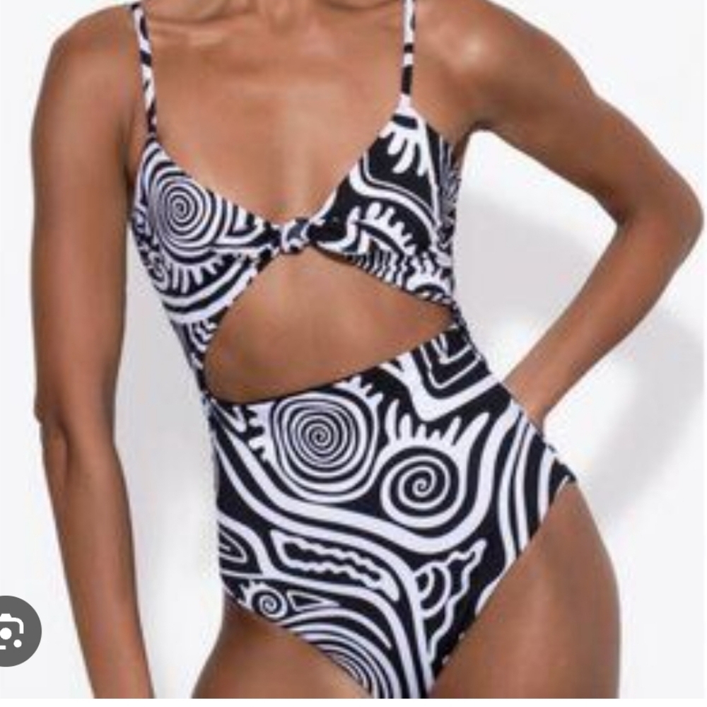 Mara Hoffman NWOT Knot Front One Piece Swimsuit XS Black & White Rare Deadstock